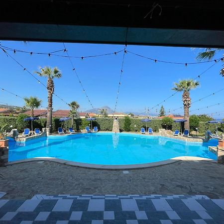 Soleada Club Apart otel Campofelice Di Roccella Dış mekan fotoğraf